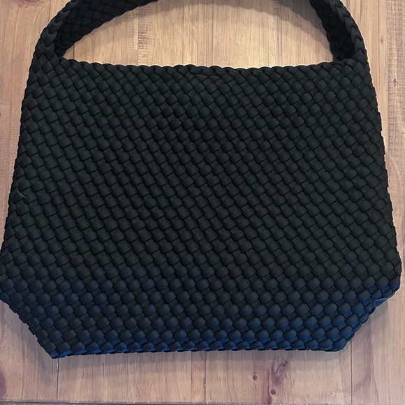 Naghedi Nomad Medium Hobo Onyx Black like new - Picture 4 of 8